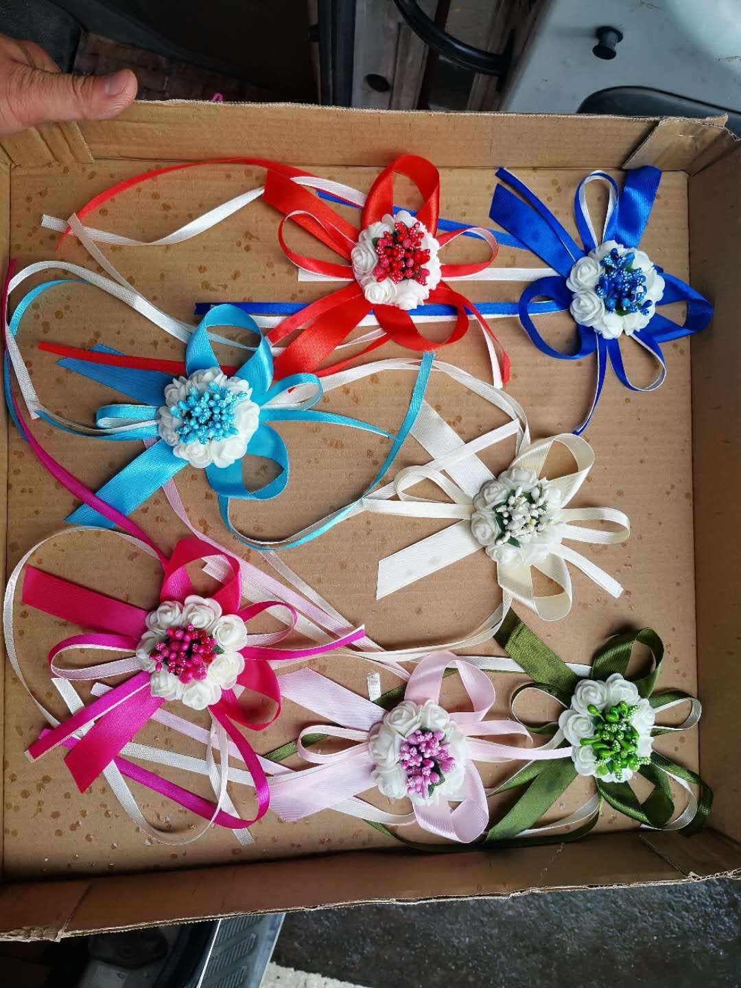 婚礼胸花实物图