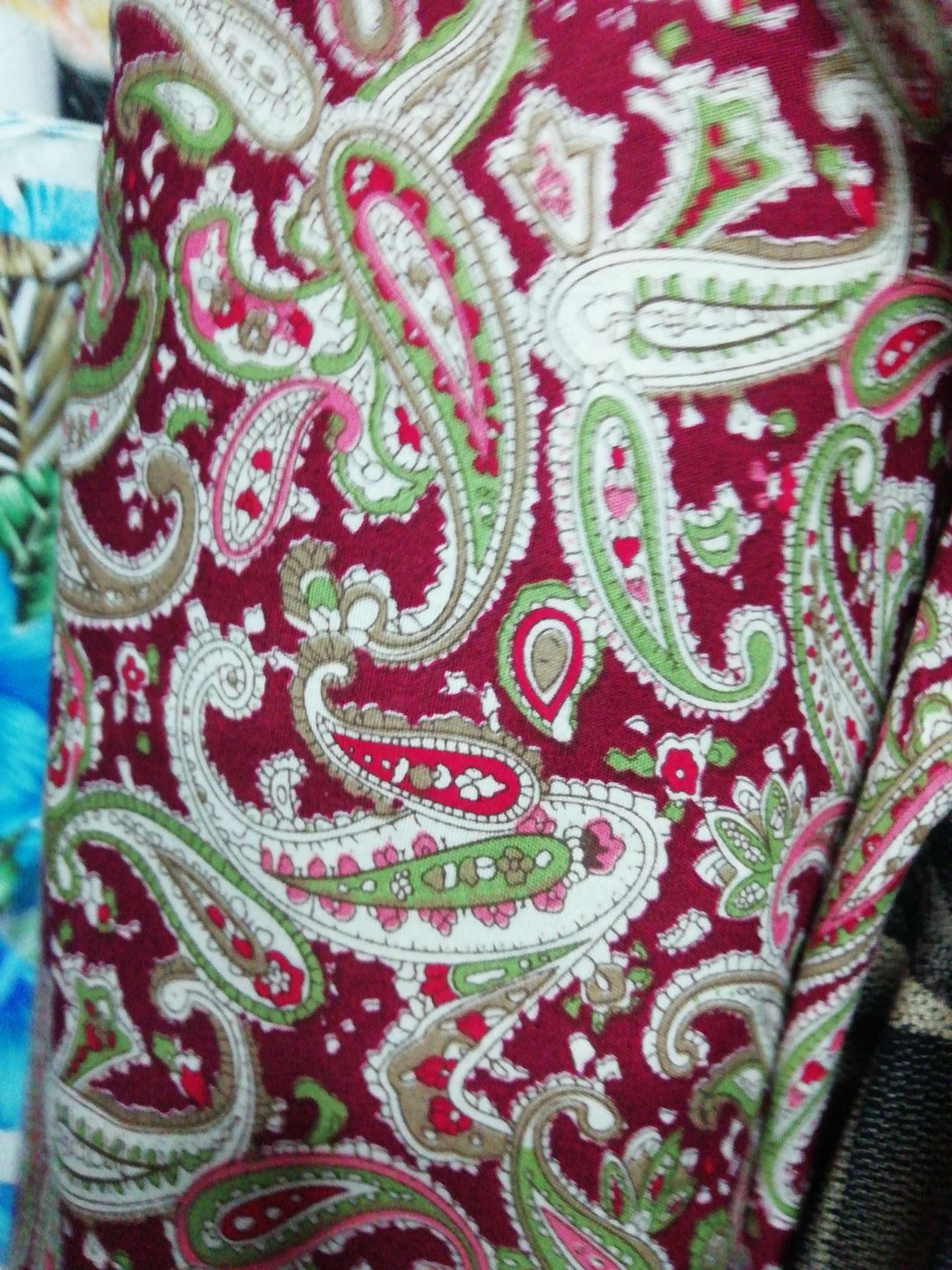 Cotton Poplin Red Small Cashew Flower Specification drawing