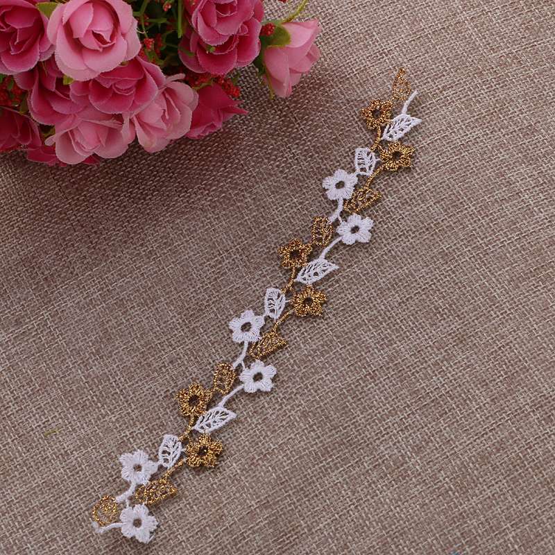 Wanli Lace two-color water-soluble gold thread clothing accessory lace Application Scenario