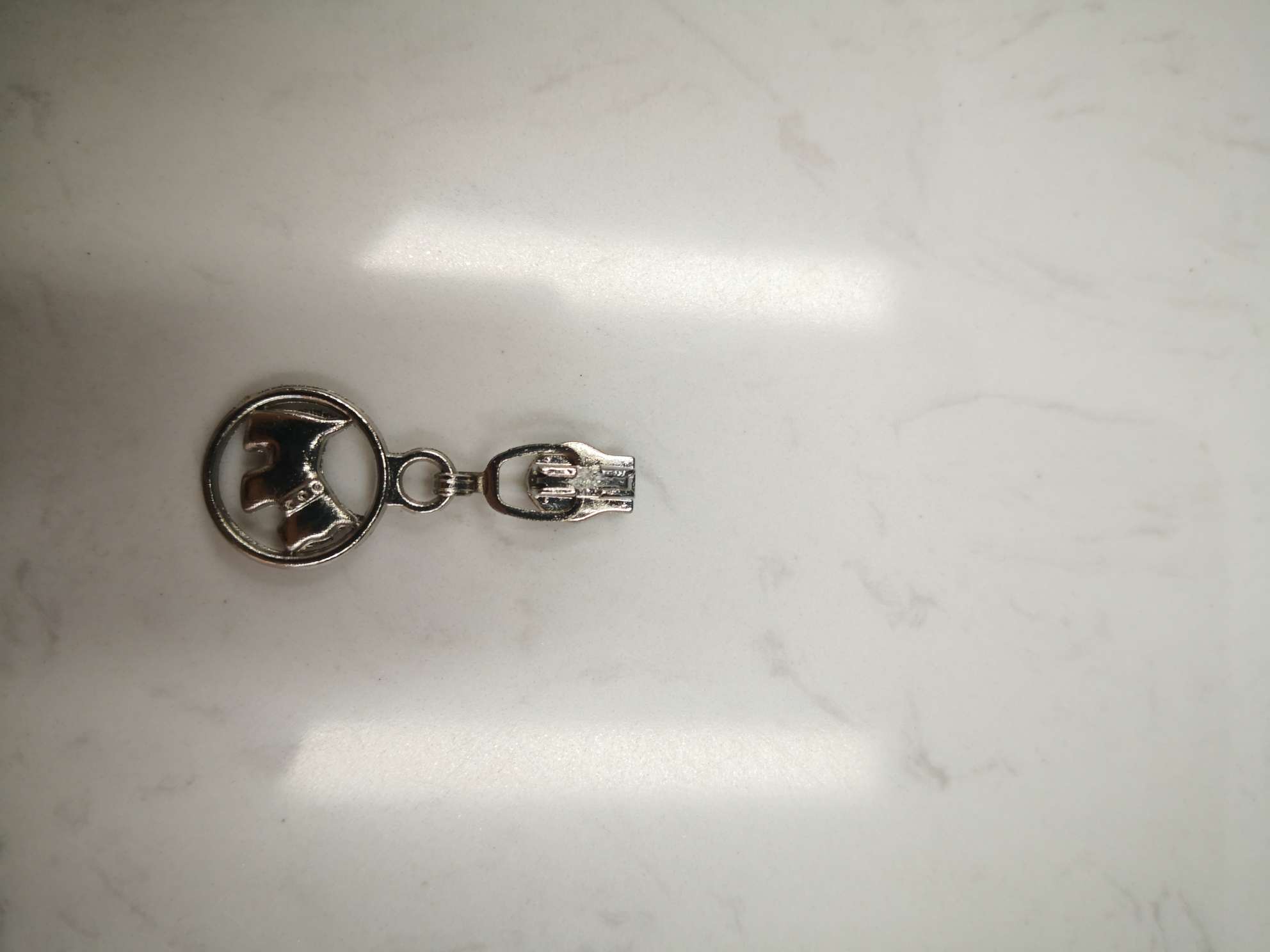 3号自锁小狗圆拉片产品图