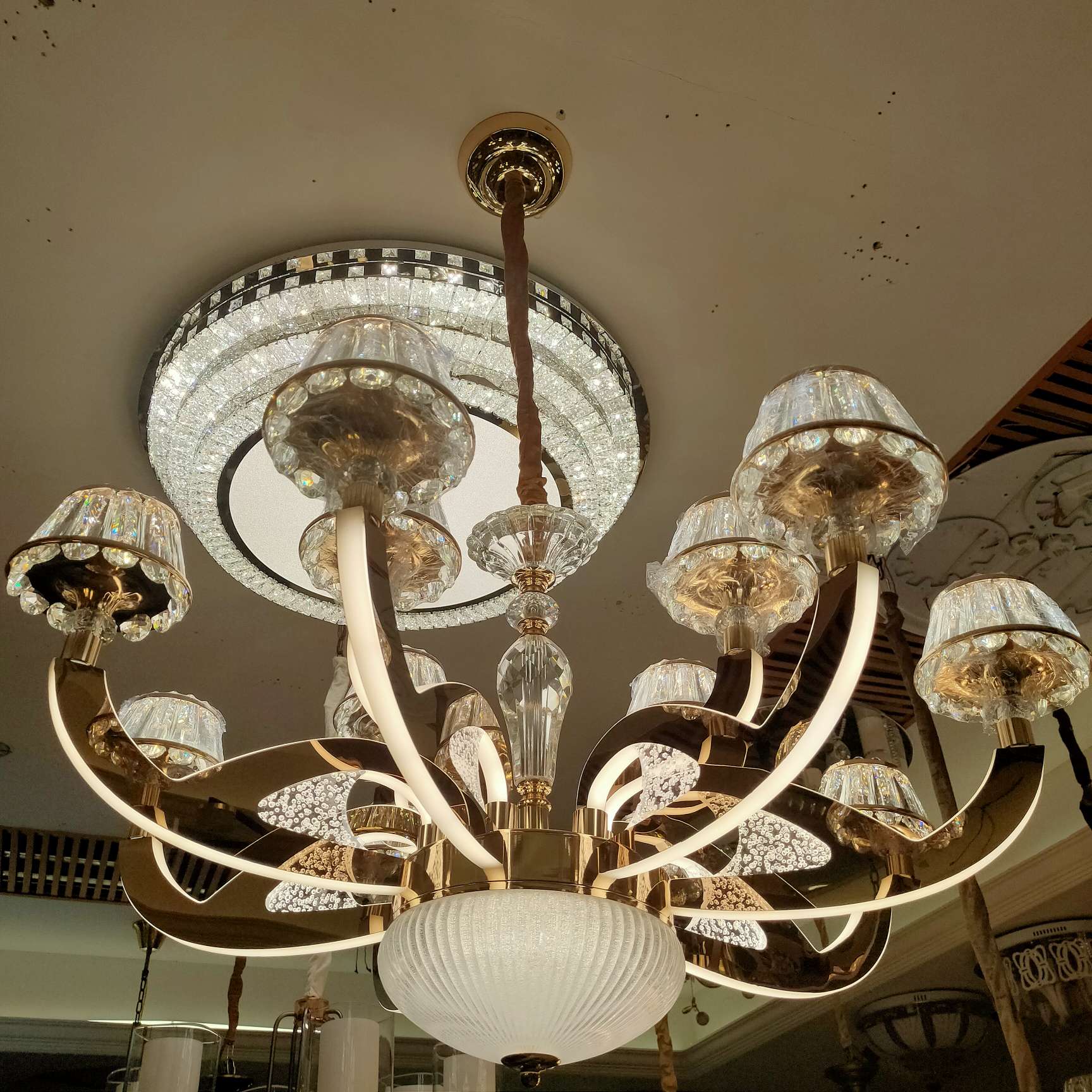 Nordic lighting, modern and simple style, clothing store bedroom, magic bean chandelier, dining room, trendy red light, grand home, living room, light luxury chandelier undefined