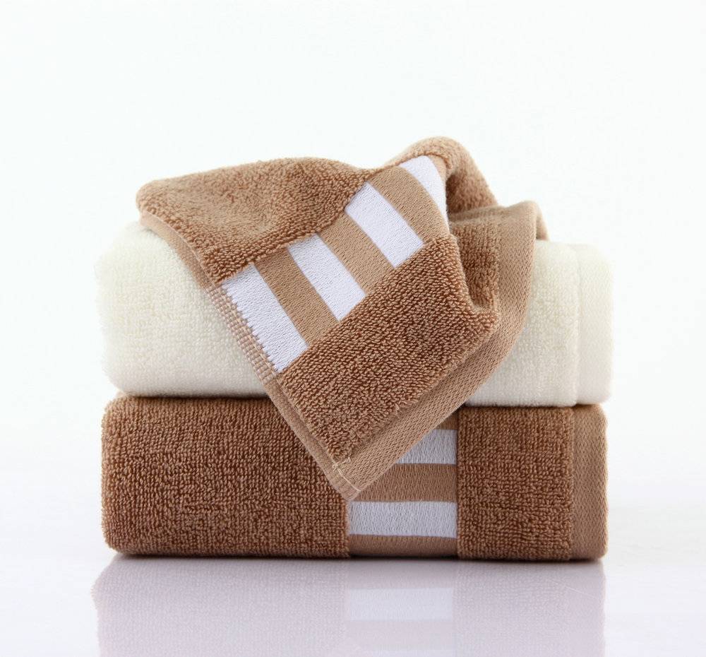 9677 帕拉图面巾 规格34*73 克重100g/条产品图