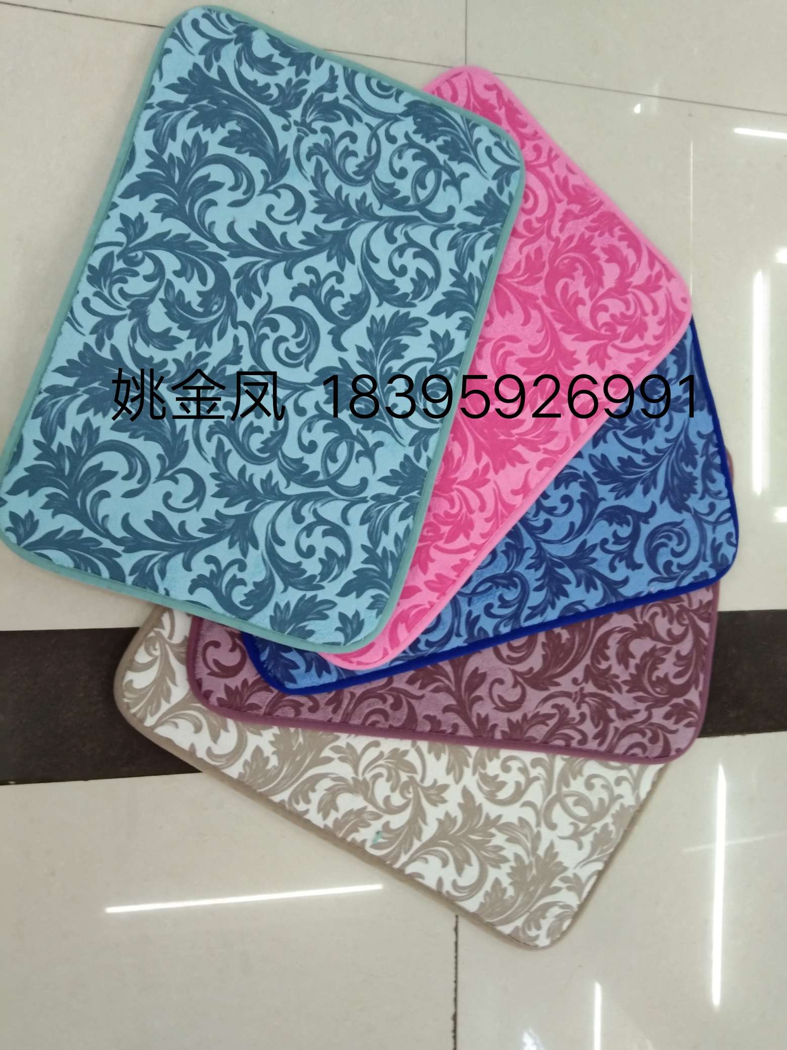 Thickened Carpet Mat Door Mat Bathroom Absorbent Mat Kitchen Non-Slip Mat Item Picture