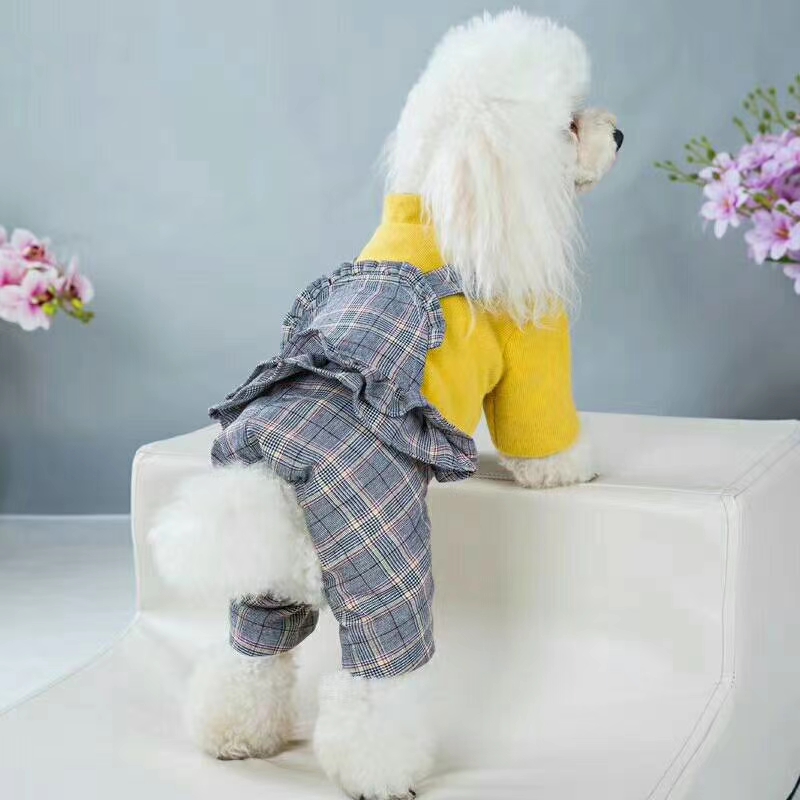 The new style is here! Pet baby overalls fake two-piece set! Monochrome clothes with plaid clothes suspenders skirt, wearing very good style! Item Picture