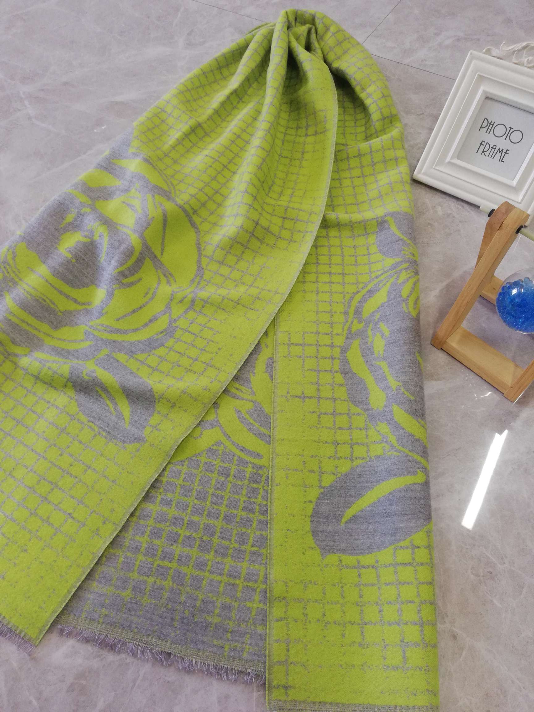 Wool scarf thin lattice rose 2020 Autumn/winter Korean version of joker jacquard inch beard shawl thumbnail