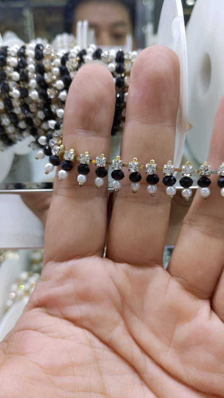 One side stand off pearl black flat bead thumbnail