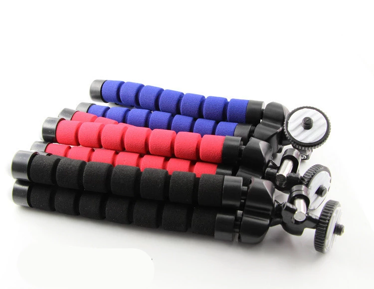 Octopus Sponge tripod phone stand, versatile mini desktop stand Application Scenario