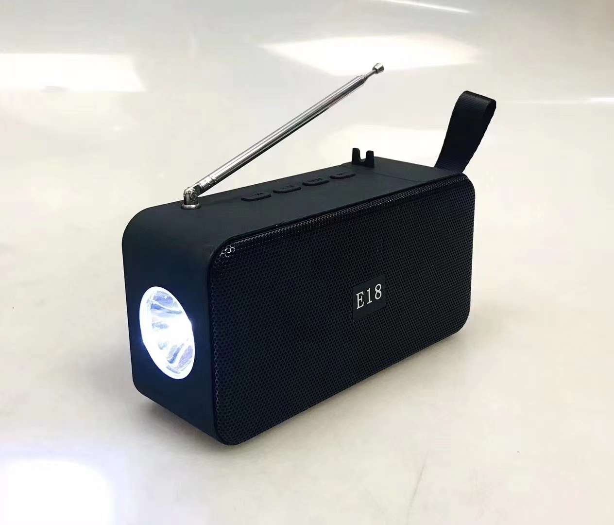 方形小型音箱usb接口智能音响带灯