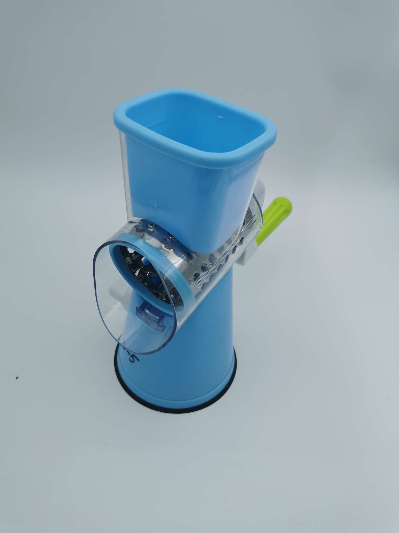 Three-in-one multi-functional slicing and shredding machine