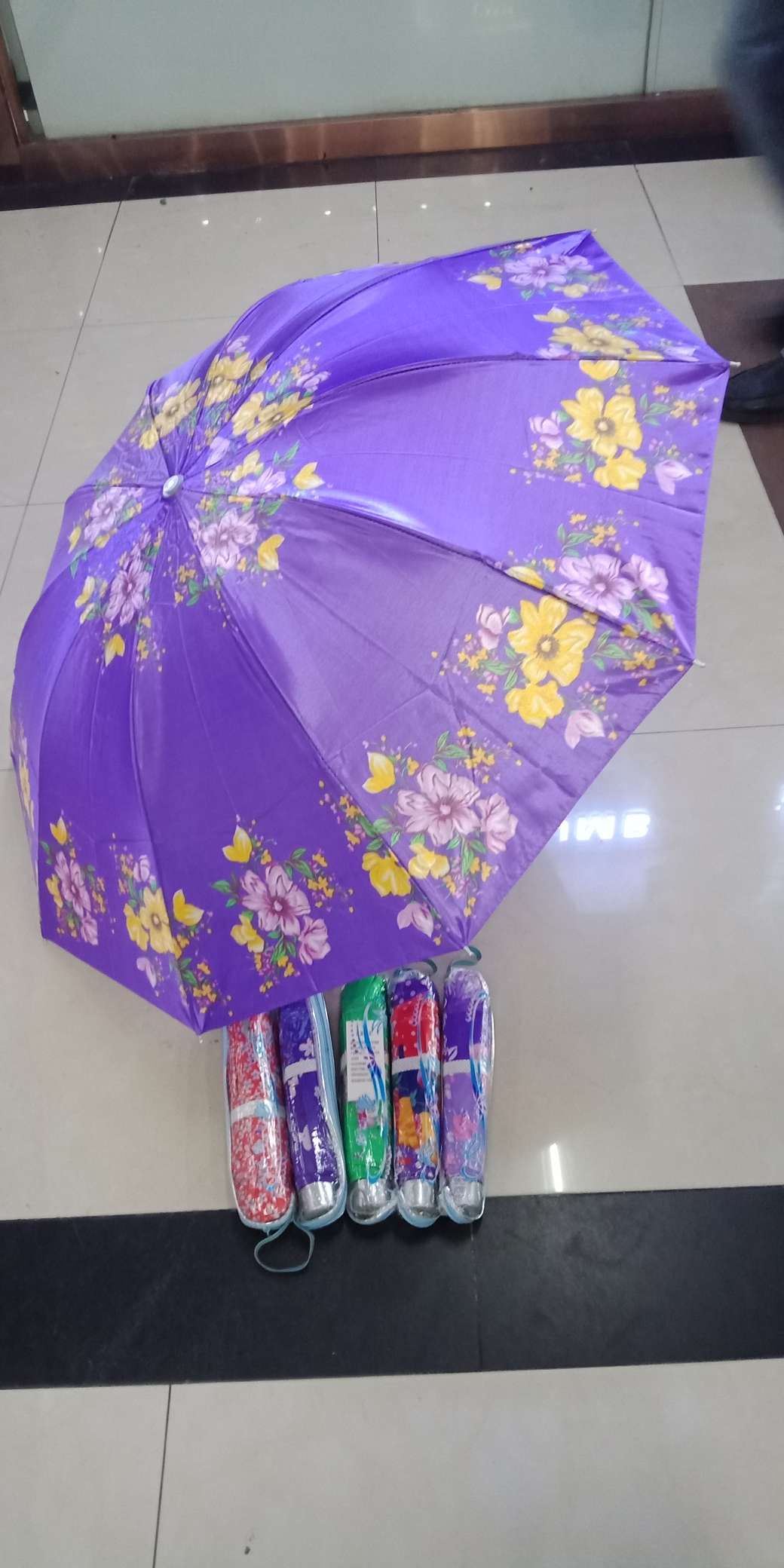 雨伞实物图