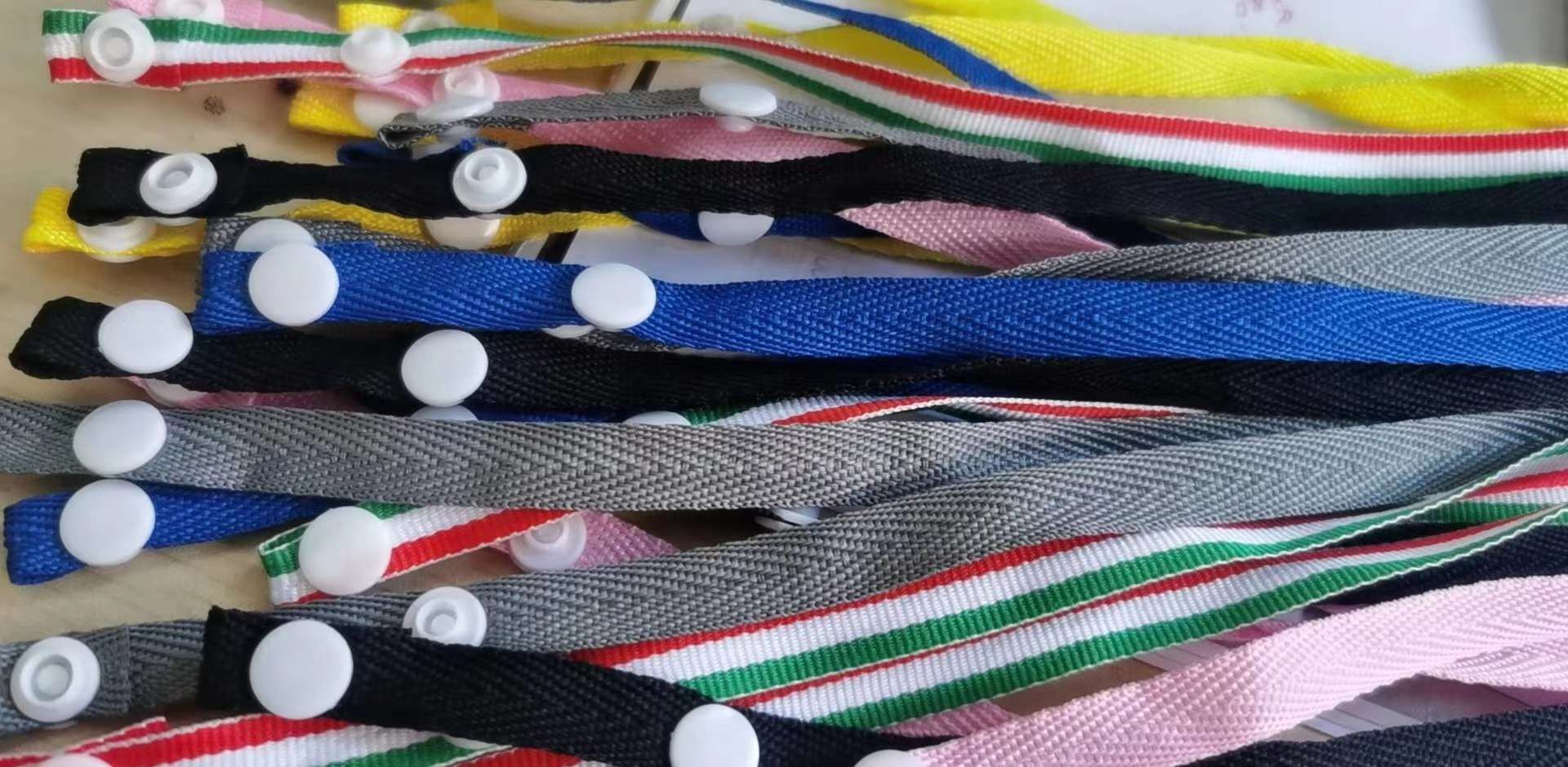 口罩挂绳产品图
