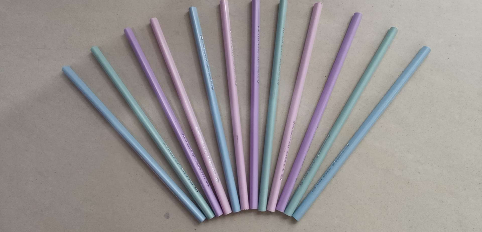 Plastic pencil Green pencil Macaron pencil