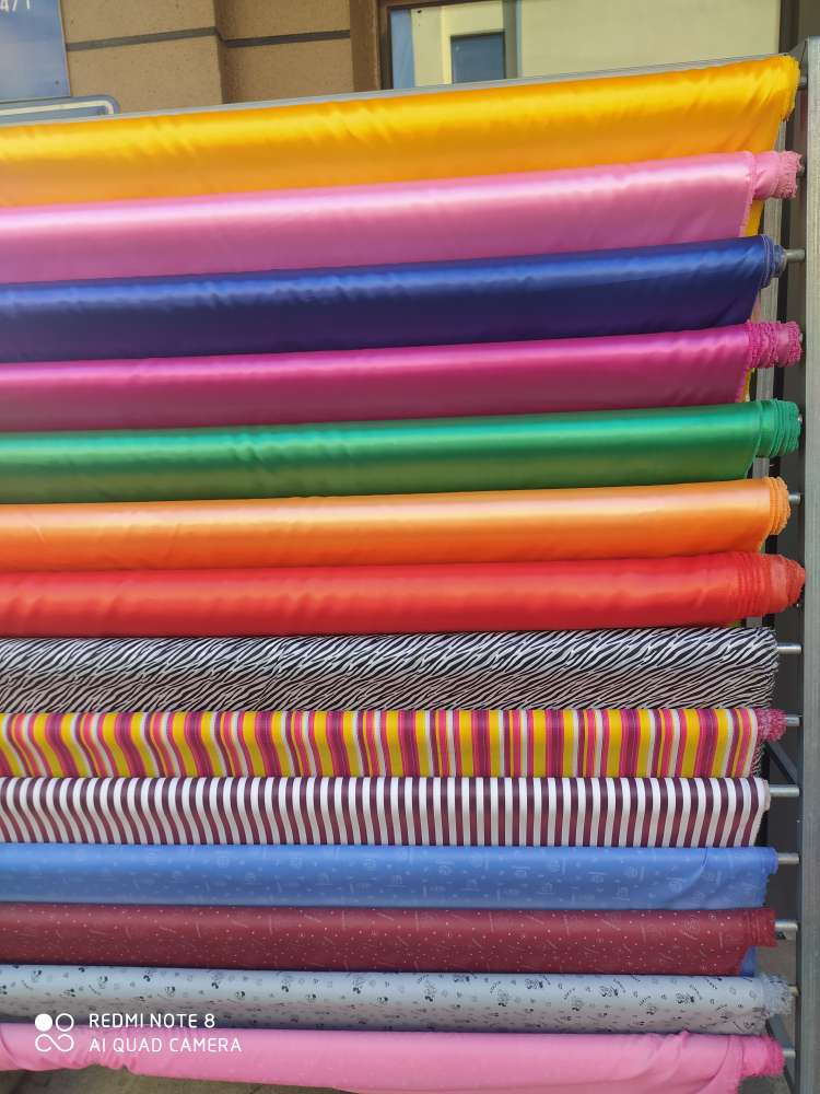 厂家直销，Tc棉，涤棉，颜色齐全，大量应用于箱包，服装，工艺品，等，也可来样定制产品图