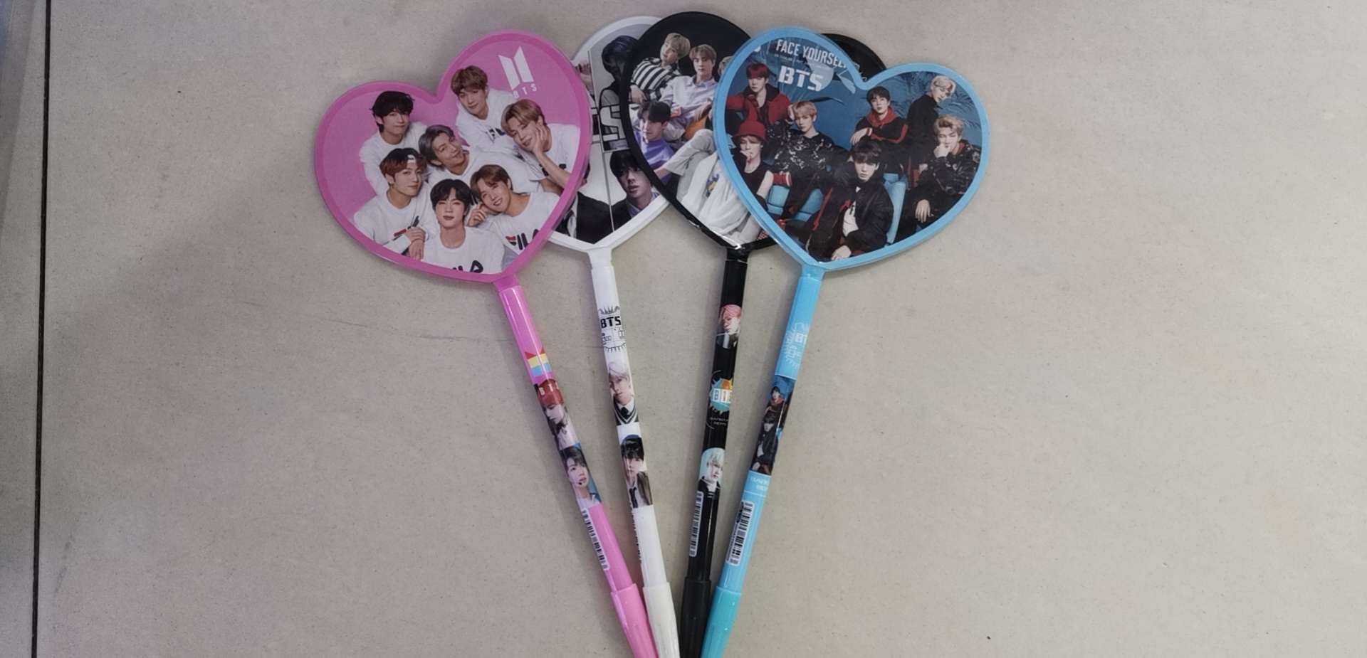 Fan-shaped gel pen, advertising pen details Picture