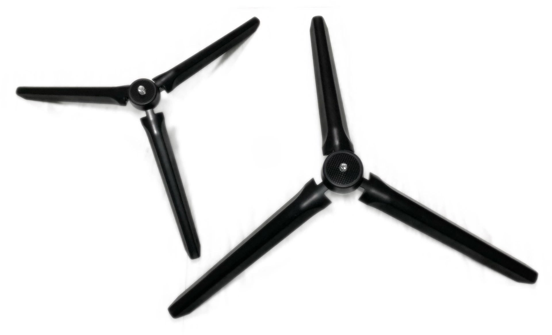 Tripod, mini phone stand, selfie desktop photography tripod Application Scenario