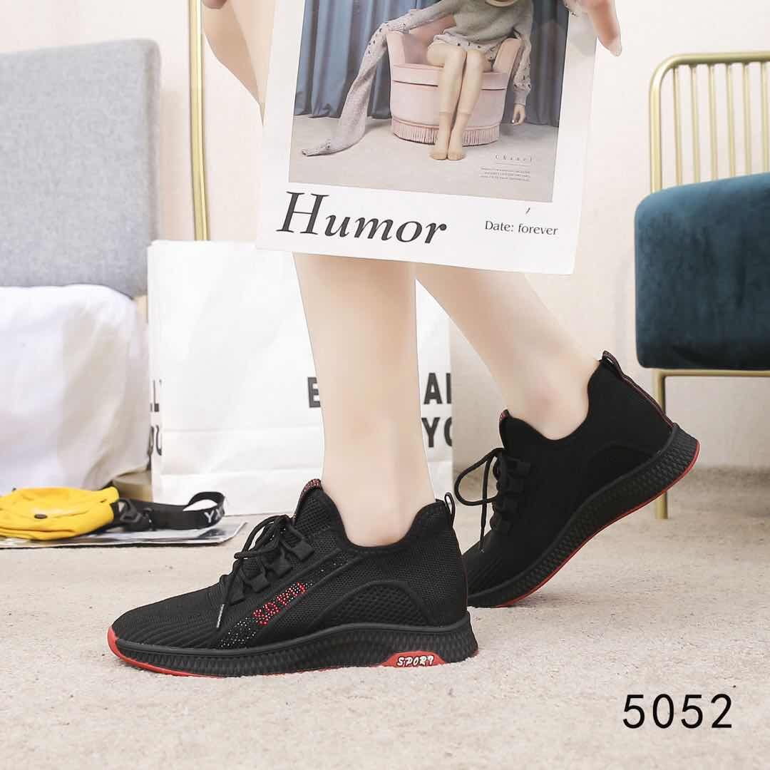 时装女鞋单鞋凉鞋零售批发5052