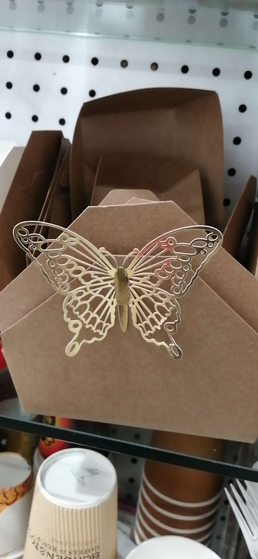 装饰蝴蝶白底实物图