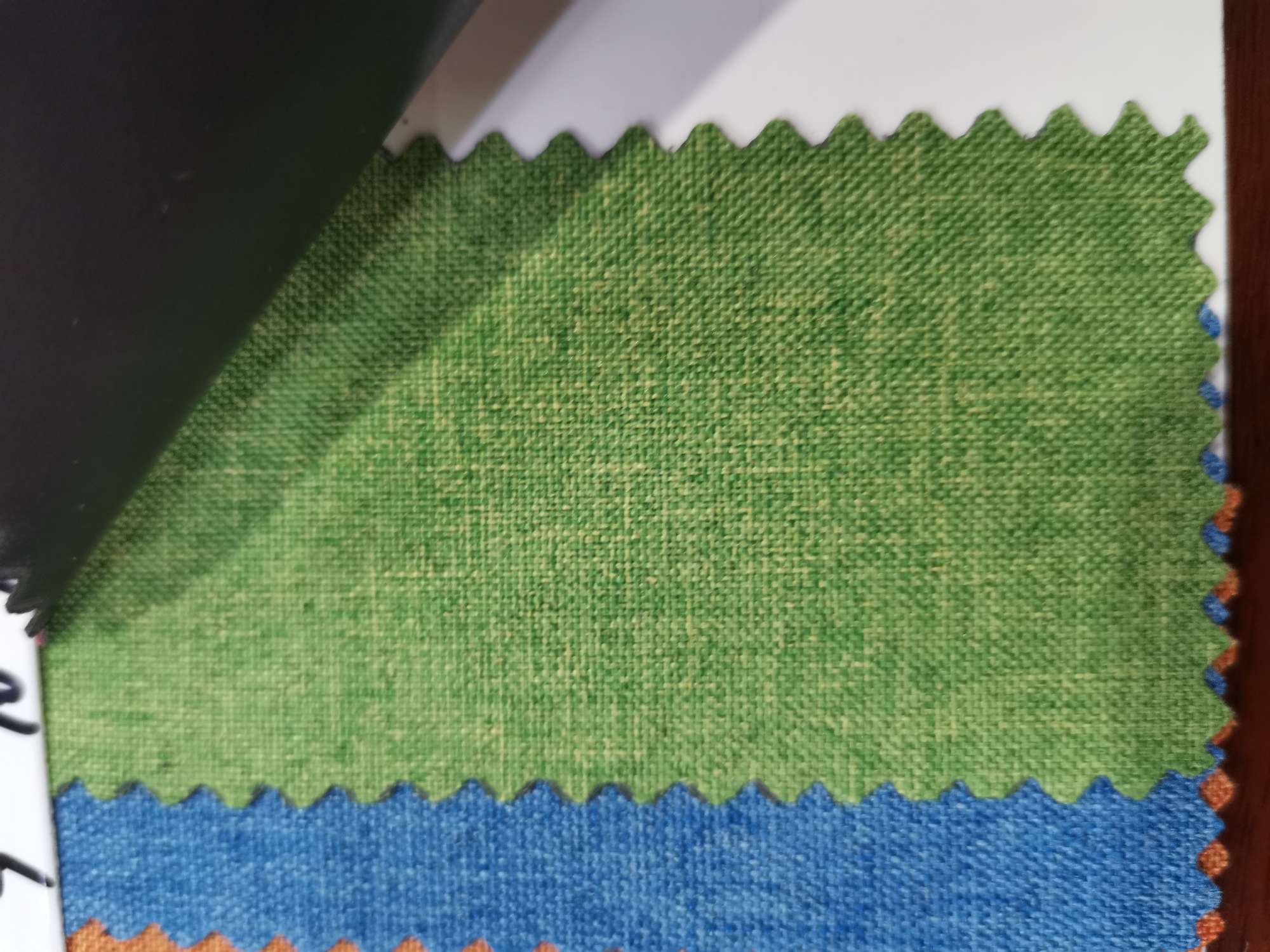 Leather factory direct sales, best-selling new 300D matte PVC-10 leather, large stock of high, medium and low grade luggage, sofa, shoe materials and fabrics Specification image
