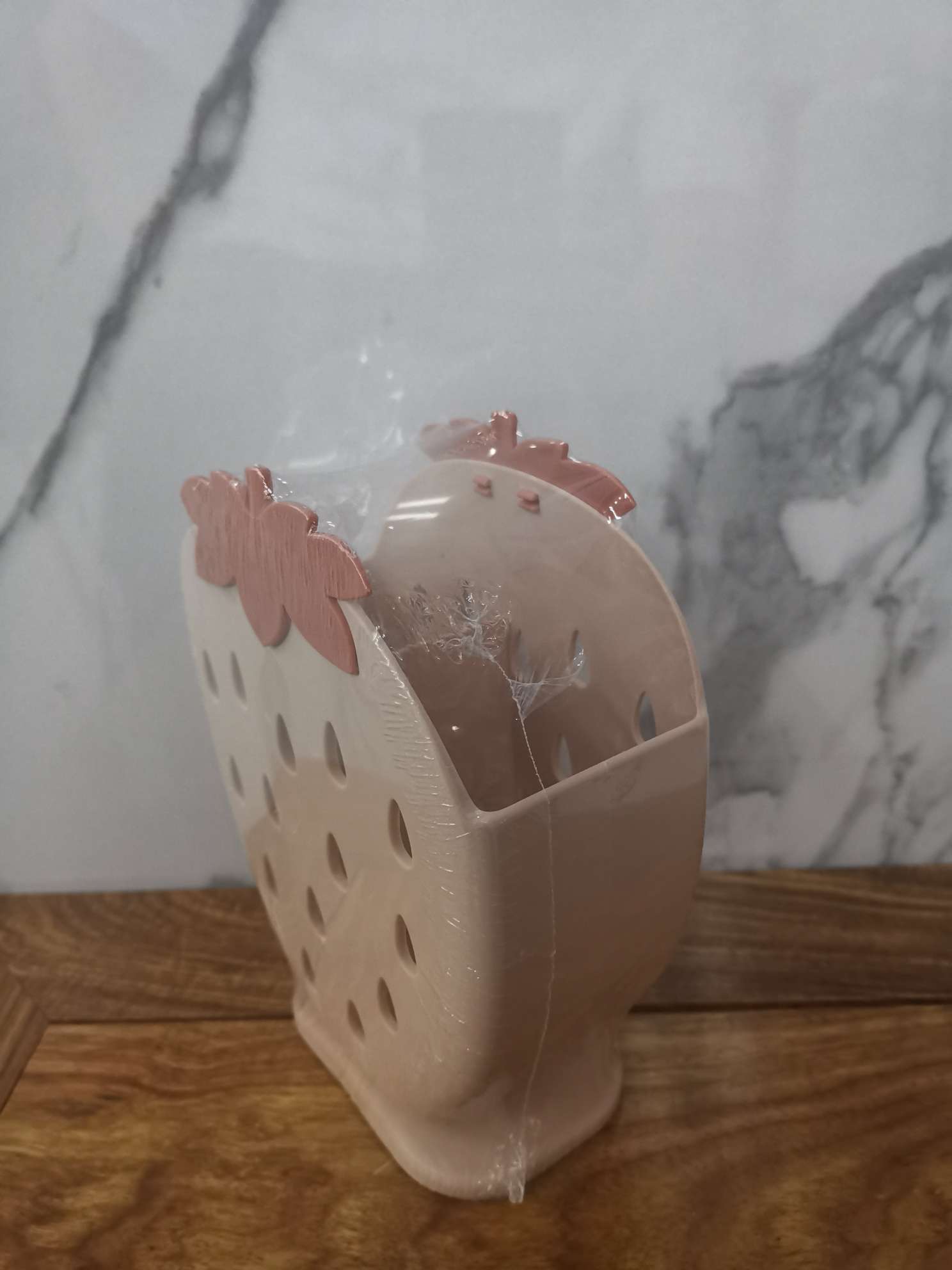 外贸草莓筷笼家庭筷子桶塑料水果造型筷子桶勺子桶细节图
