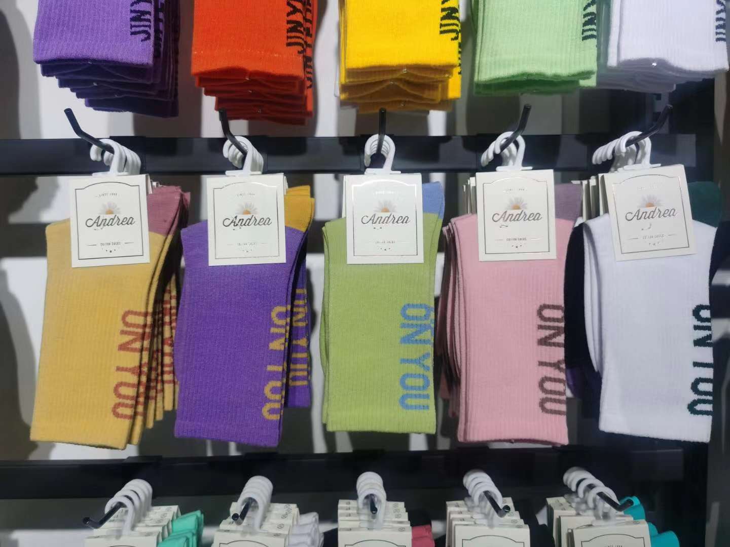 男士棉袜运动袜白底实物图