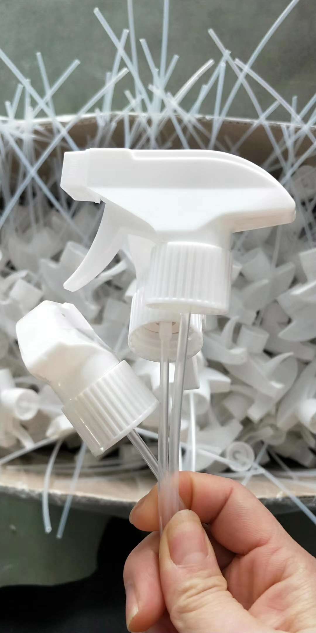 Spray gun, plastic spray gun, environmentally friendly plastic spring spray gun, disinfectant spray details Picture