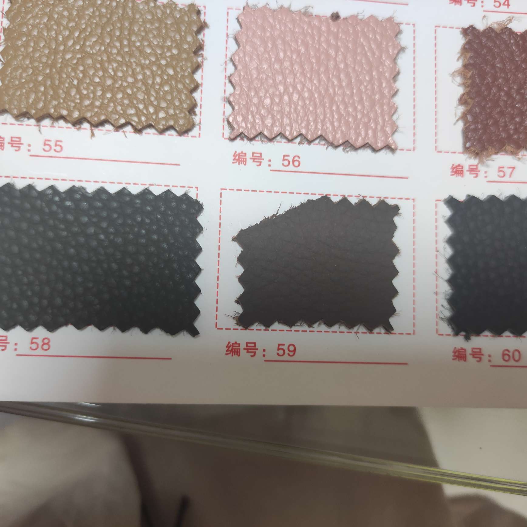 Two-layer cowhide 58-60 A large number of spot high school low-grade leather fabric manufacturers direct sales of new full figure