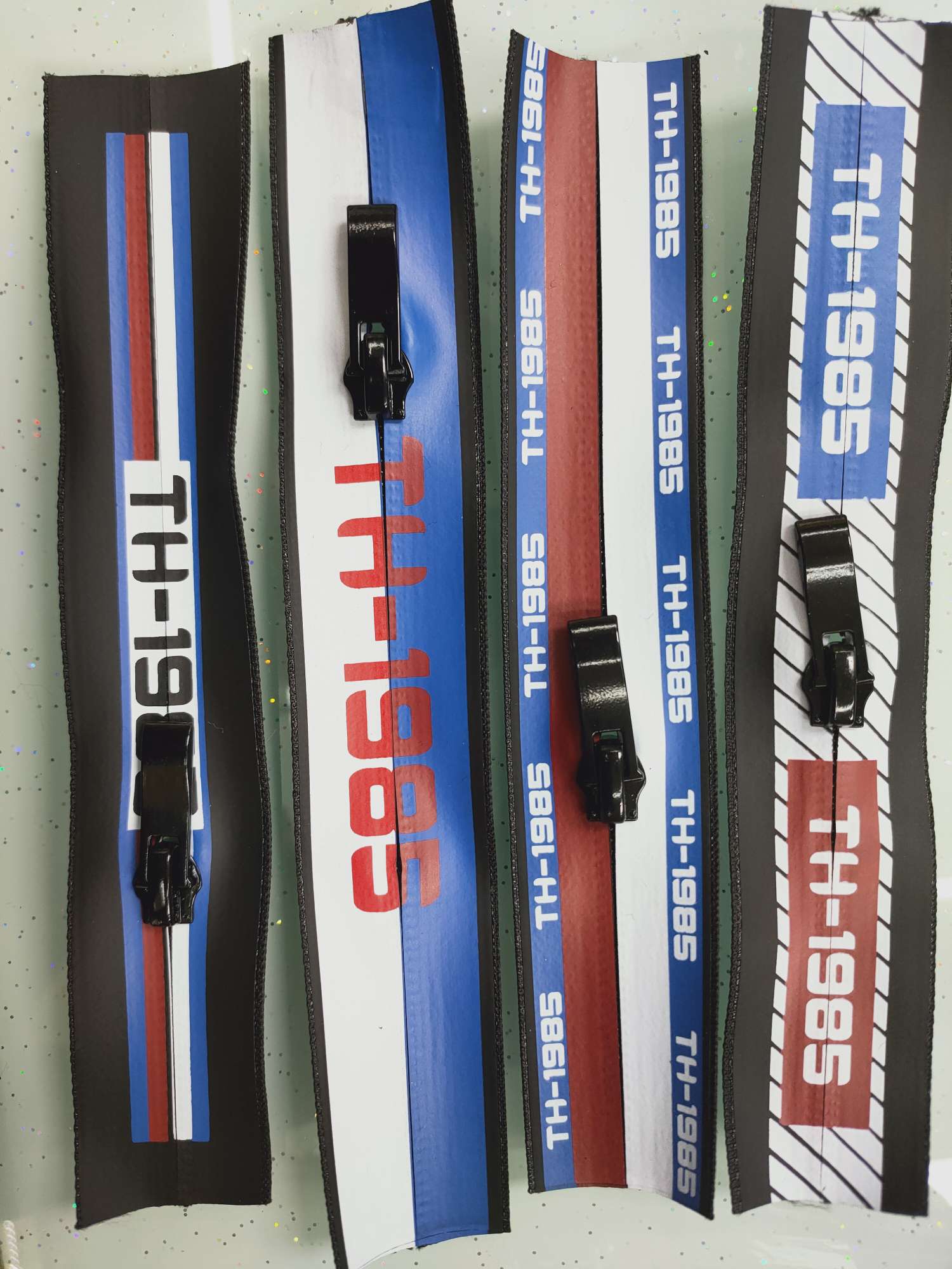 Manufacturers direct waterproof printing word multicolor zipper monochrome two colors three colors open end closed end leather head pull-down tape top many pull-head optional thumbnail