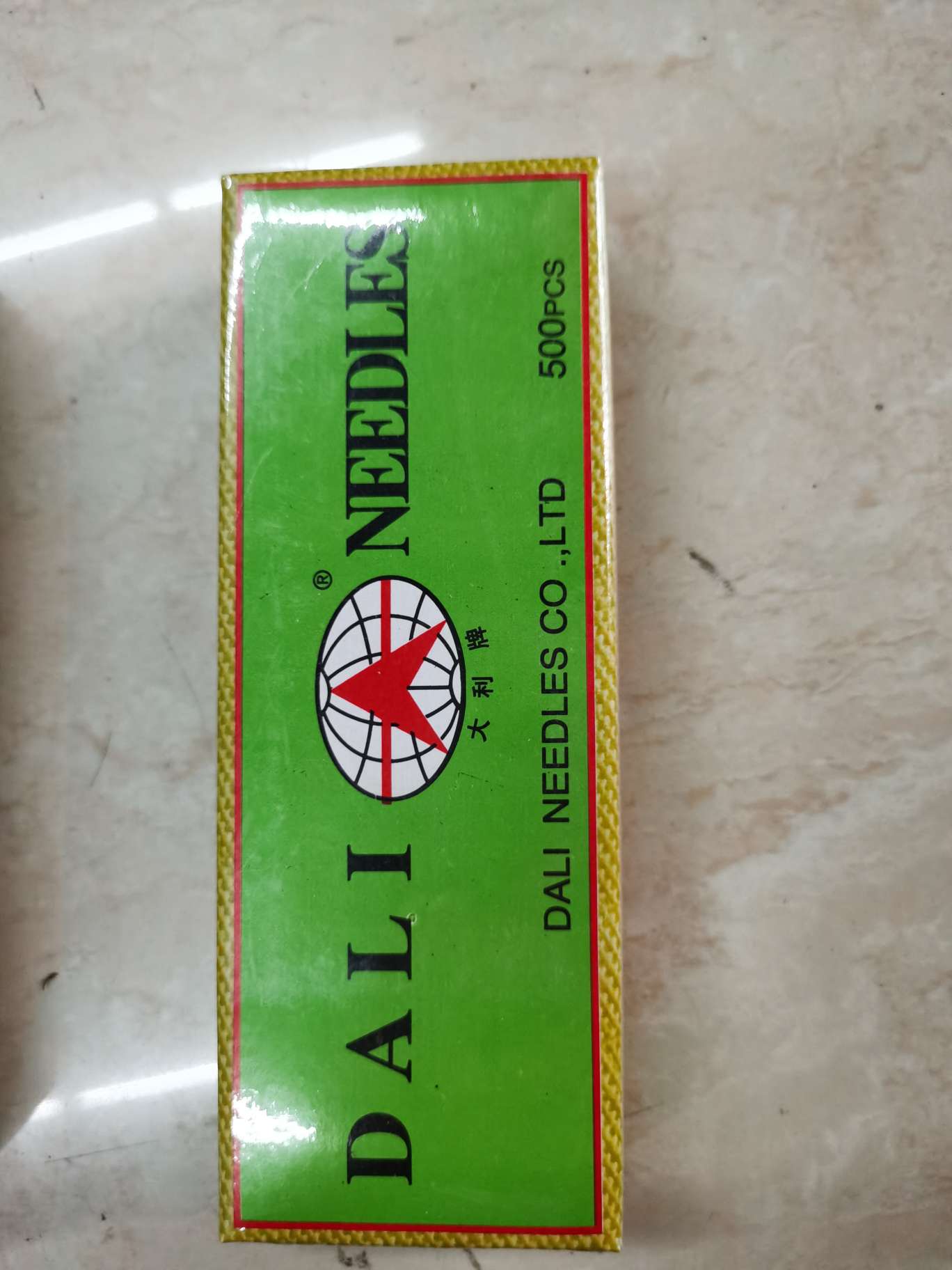 Old Italy household needle 14 thumbnail