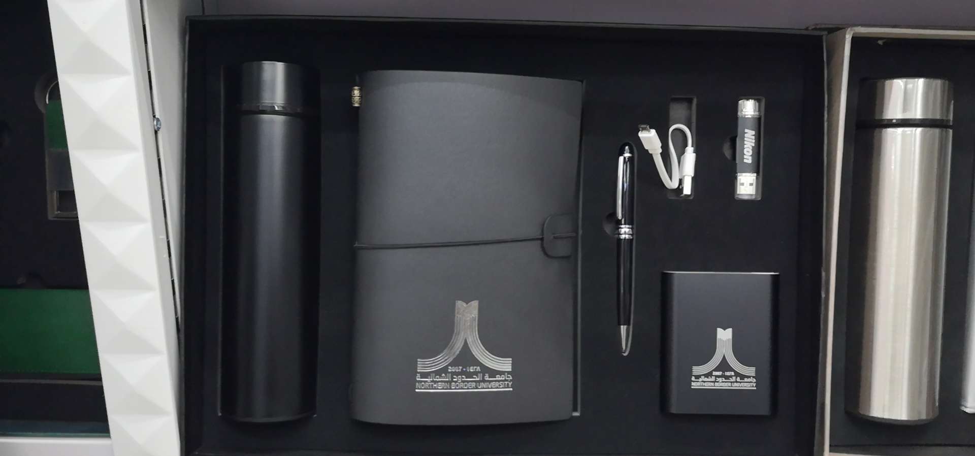 笔记本套装 充电宝套装 木质签字笔套装  U盘礼品套装详情图3