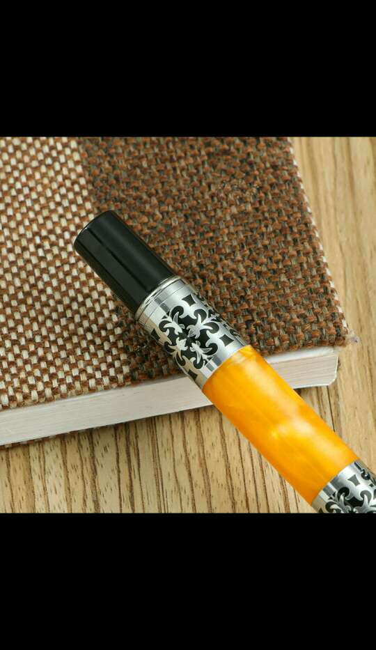 宝珠笔、签字笔实物图