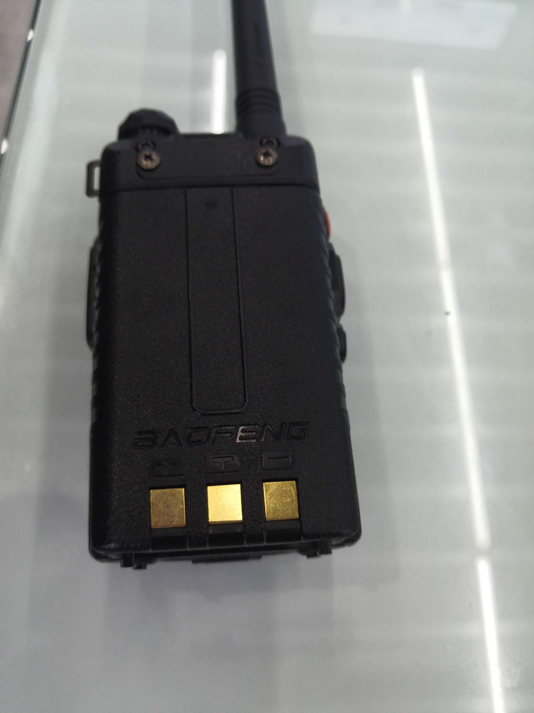 Baofeng Walkie-talkie 5R details Picture
