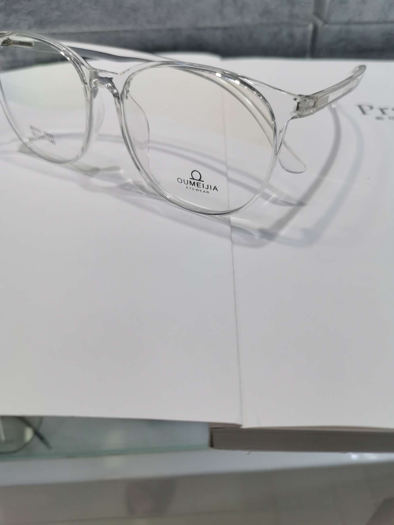 TR5703 details Picture