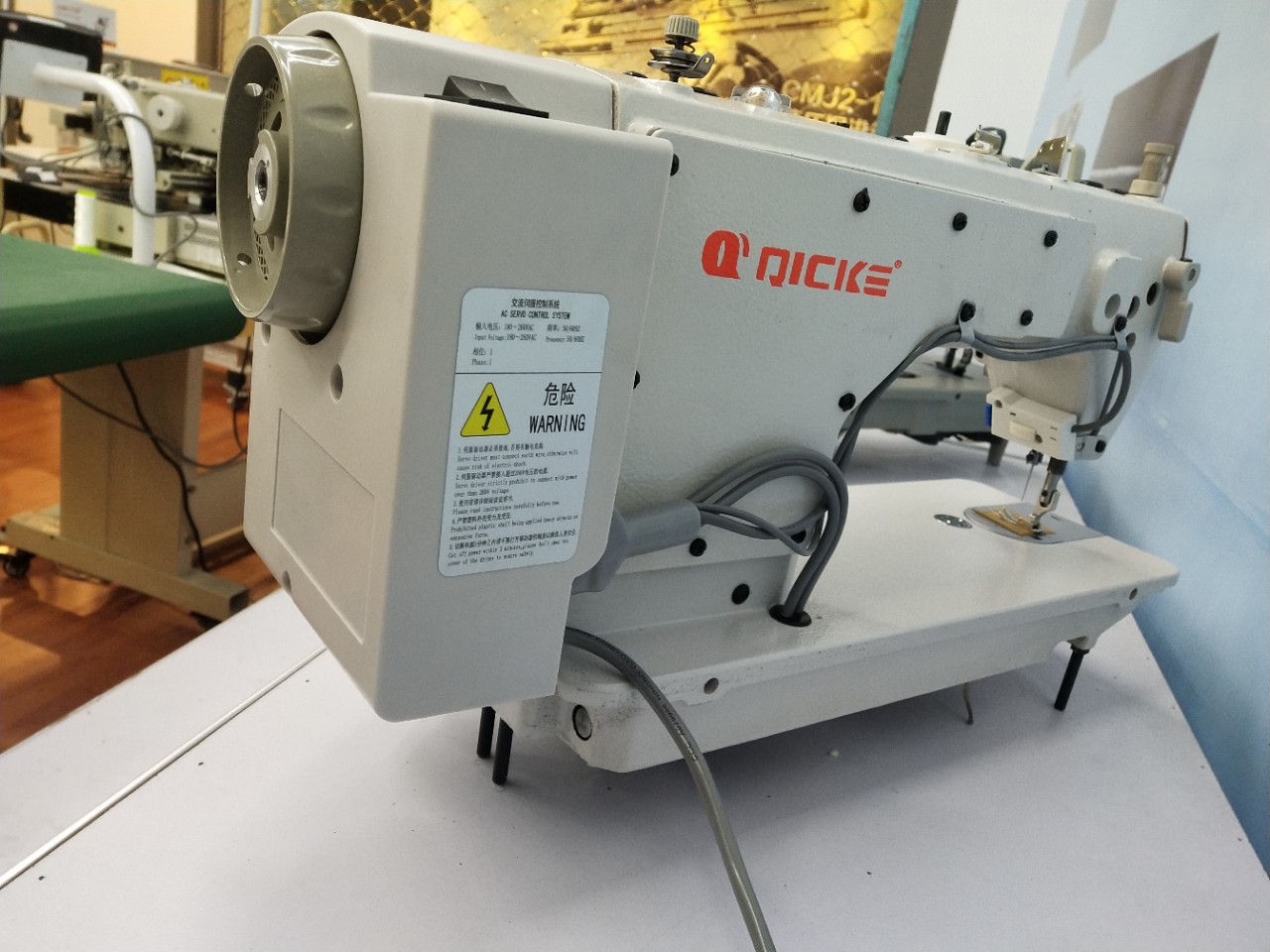 Yiwu Baochuang supplies brand-new computerized flat sewing machines to Qike computerized flat carts Application Scenario