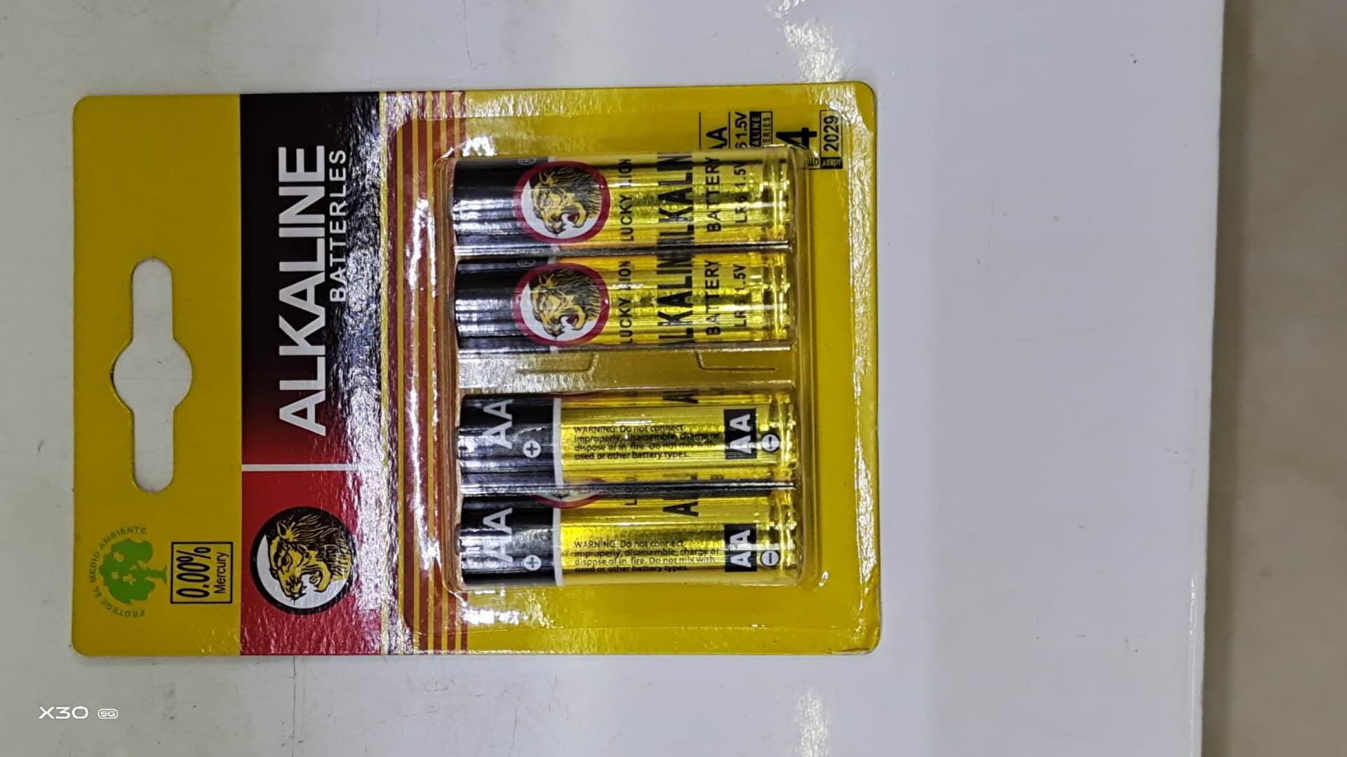 Lion head alkaline 5 AA battery thumbnail