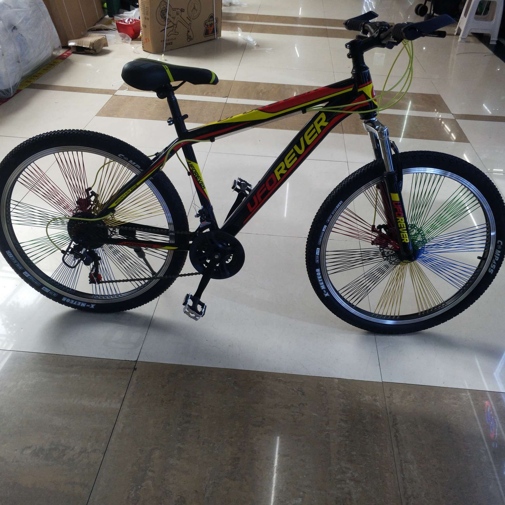 加密条山地车细节图