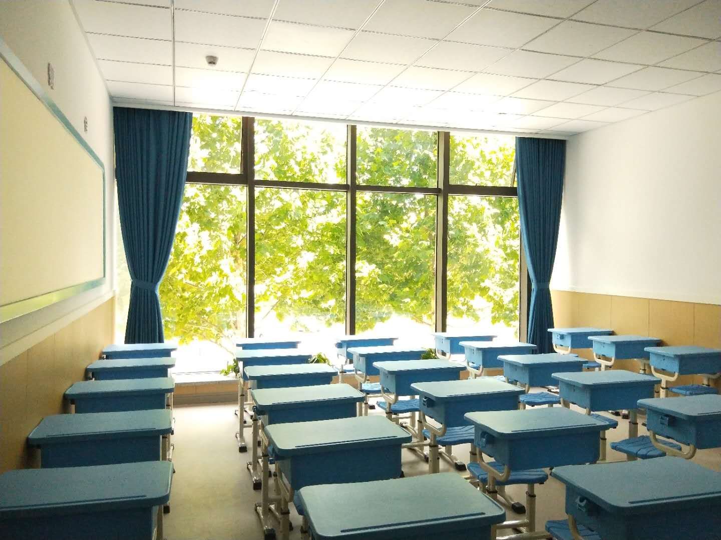 Different Color Options of Monochrome Curtains