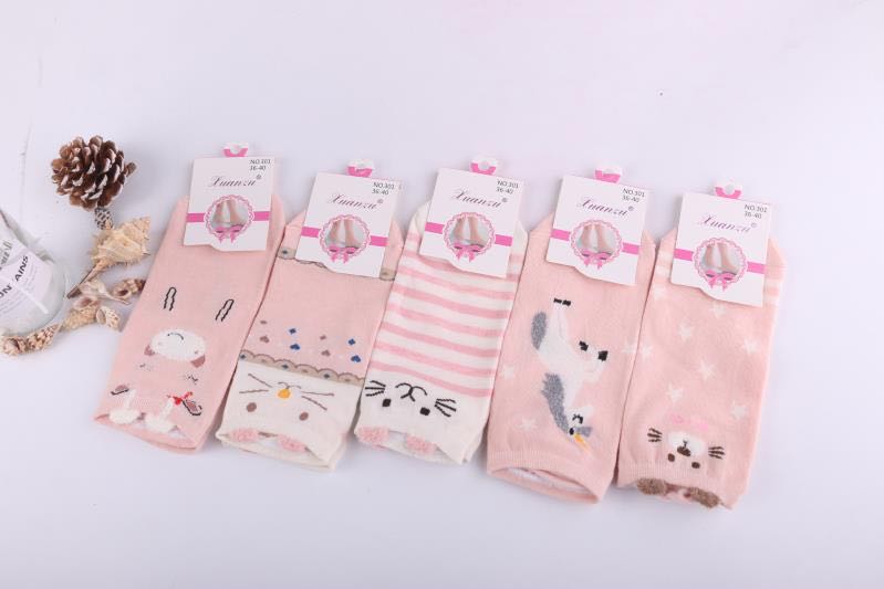 Internet-famous best-selling socks, boat socks, fashionable and trendy socks, lace socks, street stall socks, short socks, floor socks, girl socks, student socks, invisible socks details Picture