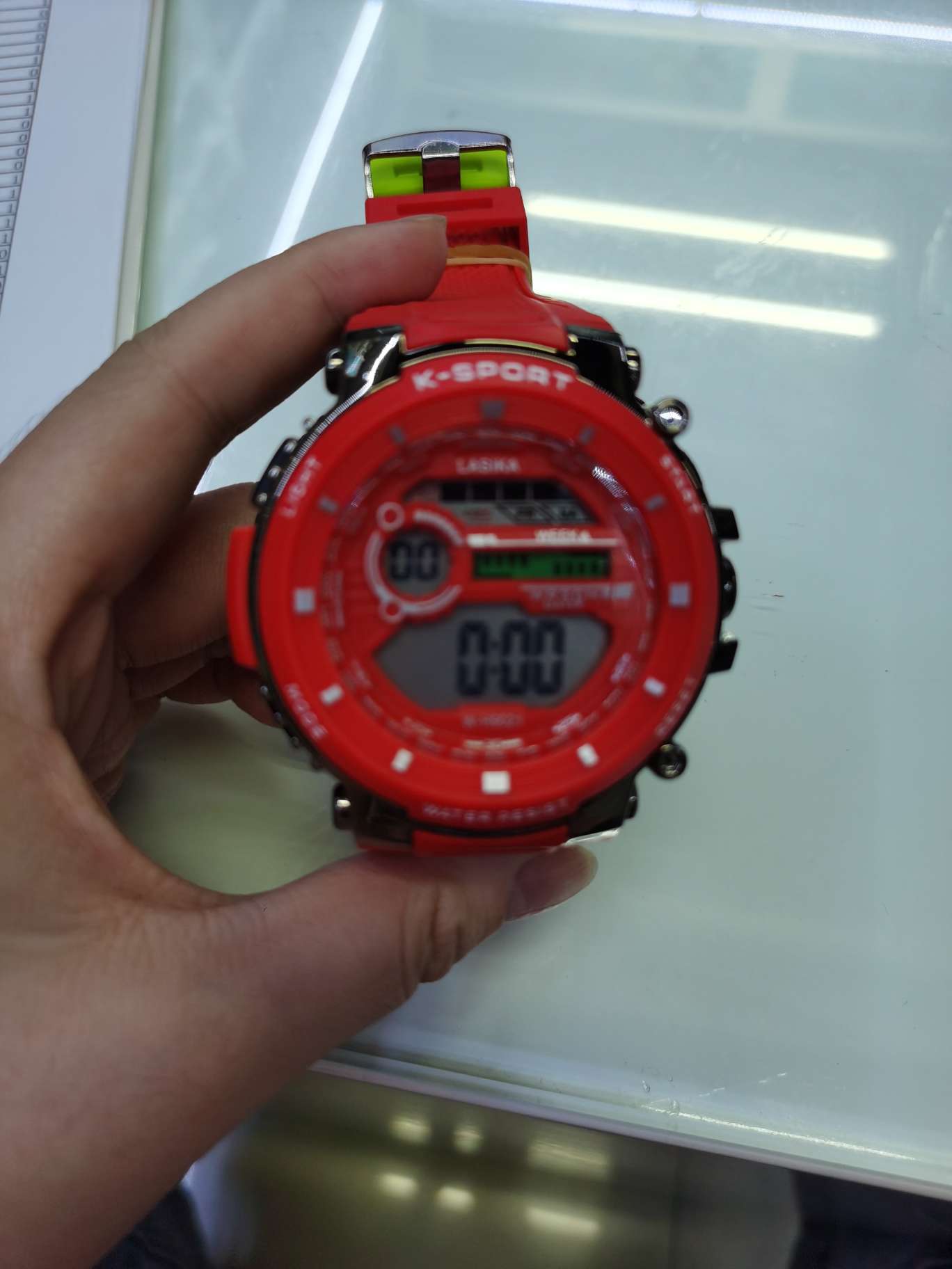 W - h9021 red thumbnail