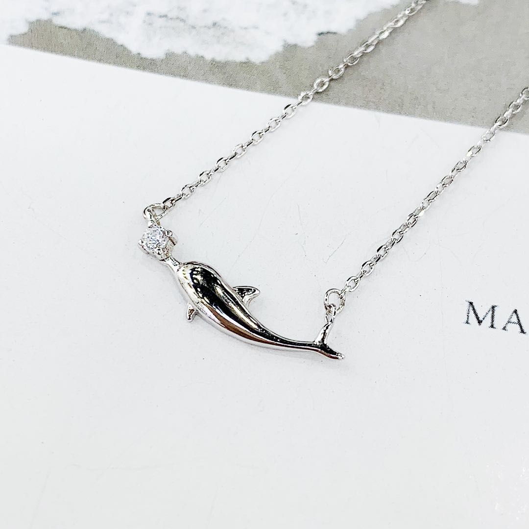 The s925 silver zircon dolphin necklace does not fade and does not cause allergies details Picture