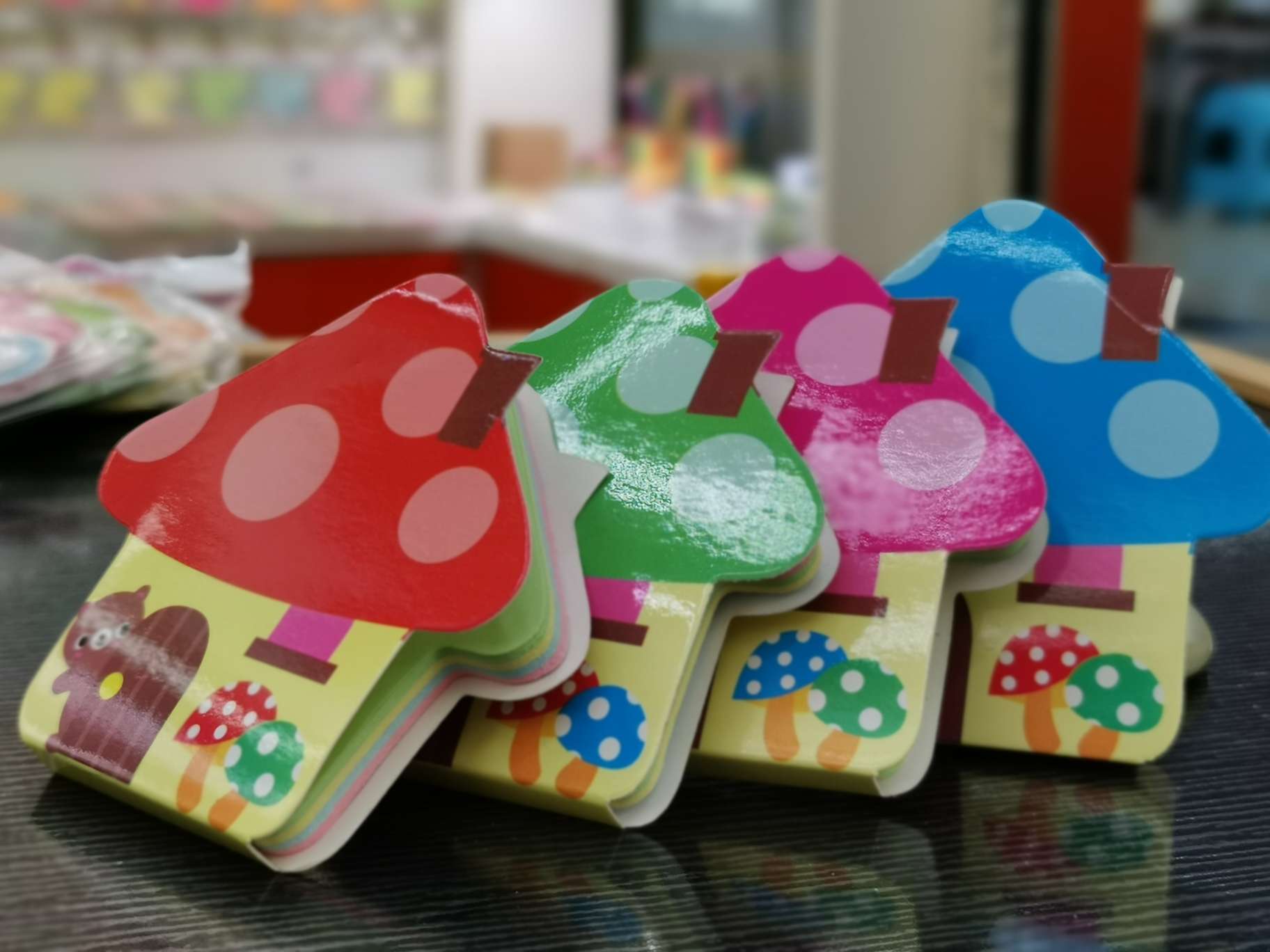 便利贴ZH0035蘑菇房创意便签贴韩版学生用可爱便利贴粘性强留言可粘N次贴