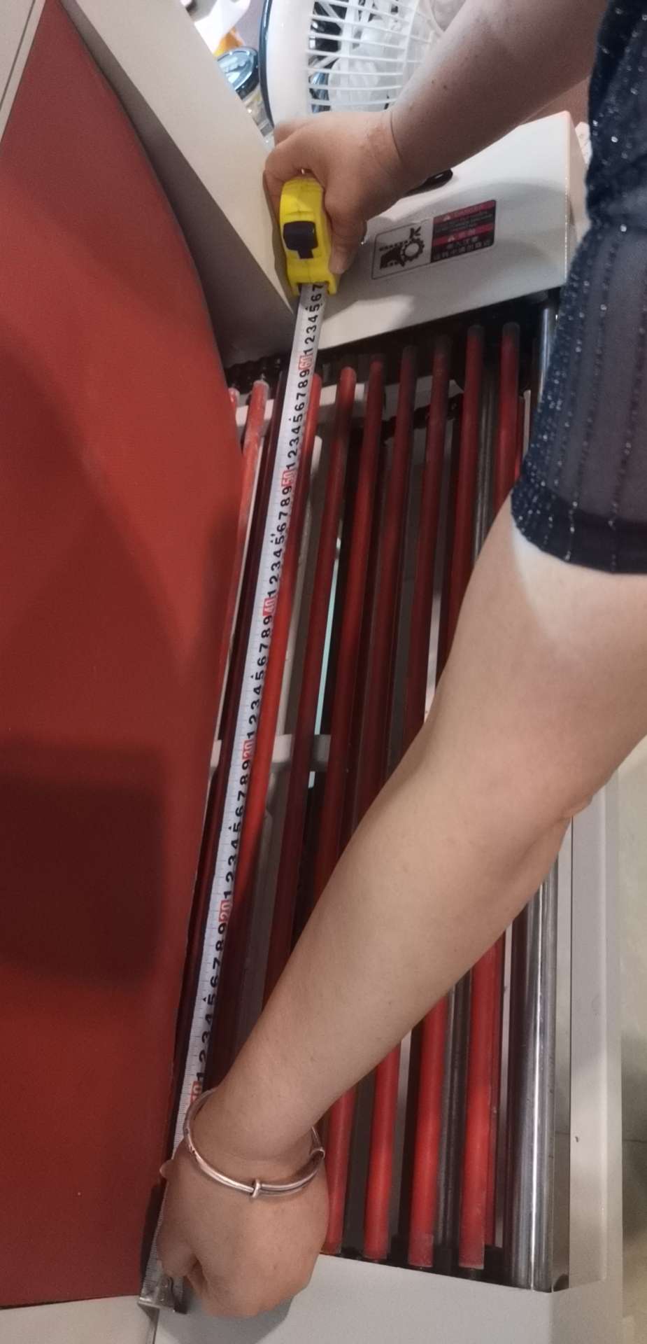 Semi-automatic PE sleeve type film covering machine undefined