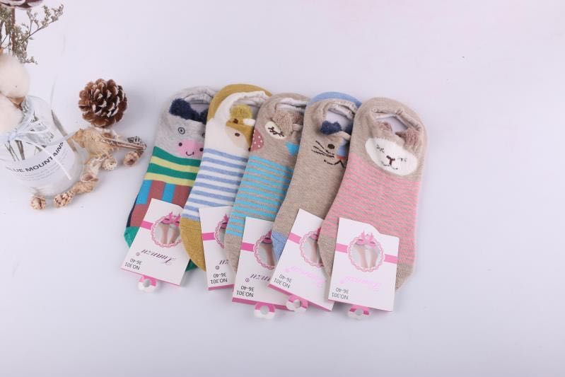Internet-famous best-selling socks, boat socks, fashionable and trendy socks, lace socks, street stall socks, short socks, floor socks, girl socks, student socks, invisible socks undefined