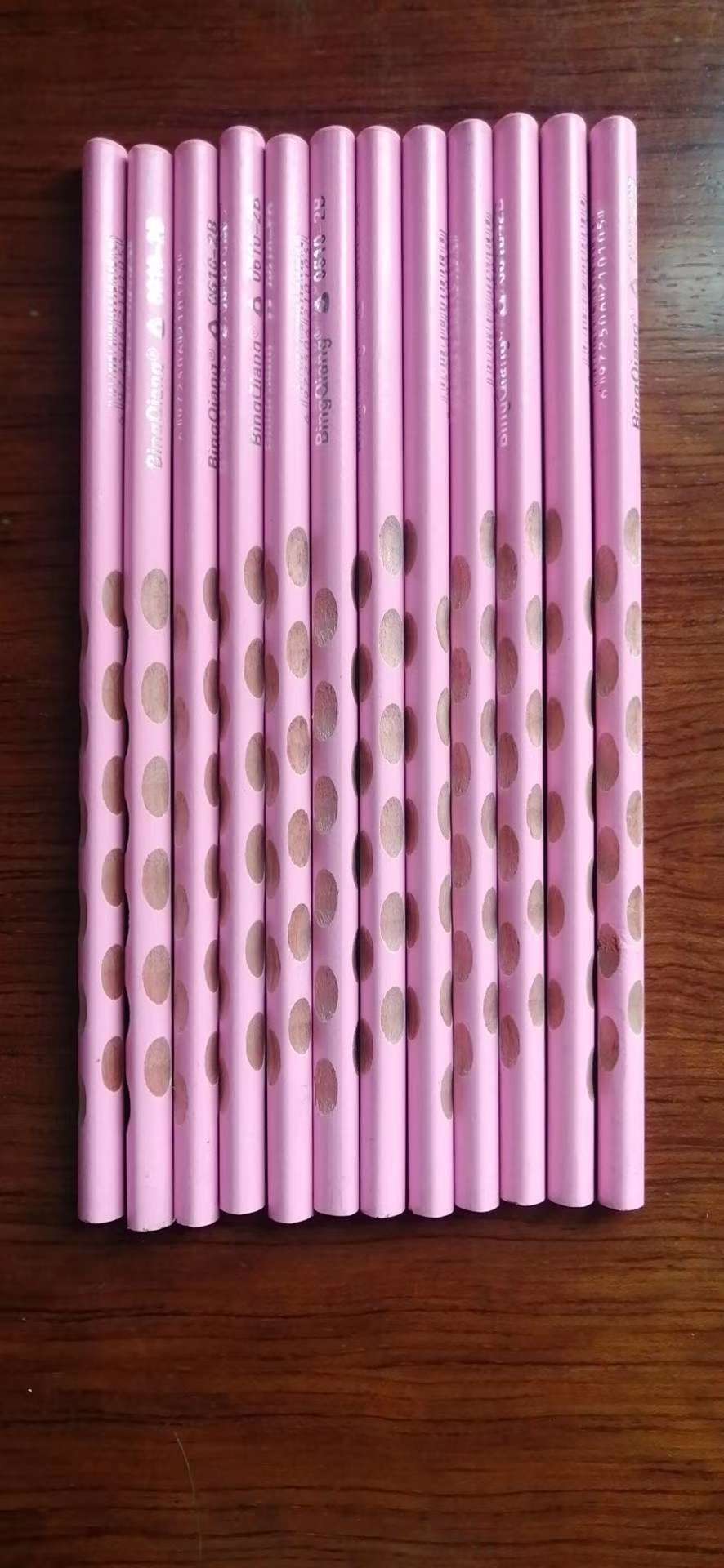 High-quality hole pens
