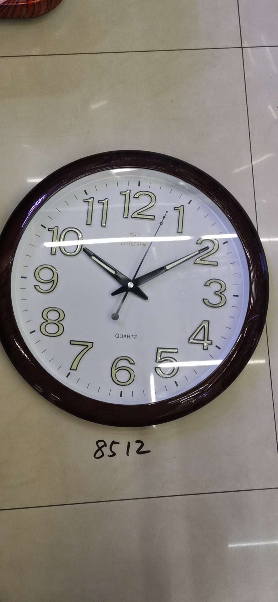 Luminous wall clock thumbnail