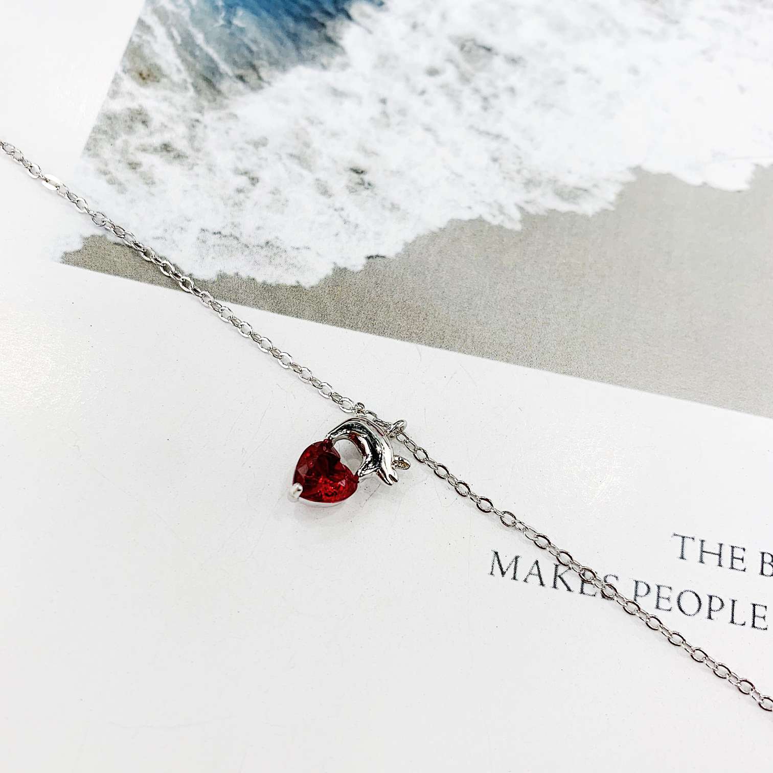 The s925 silver cute little pig necklace with red crystal does not fade and does not cause allergies Application Scenario