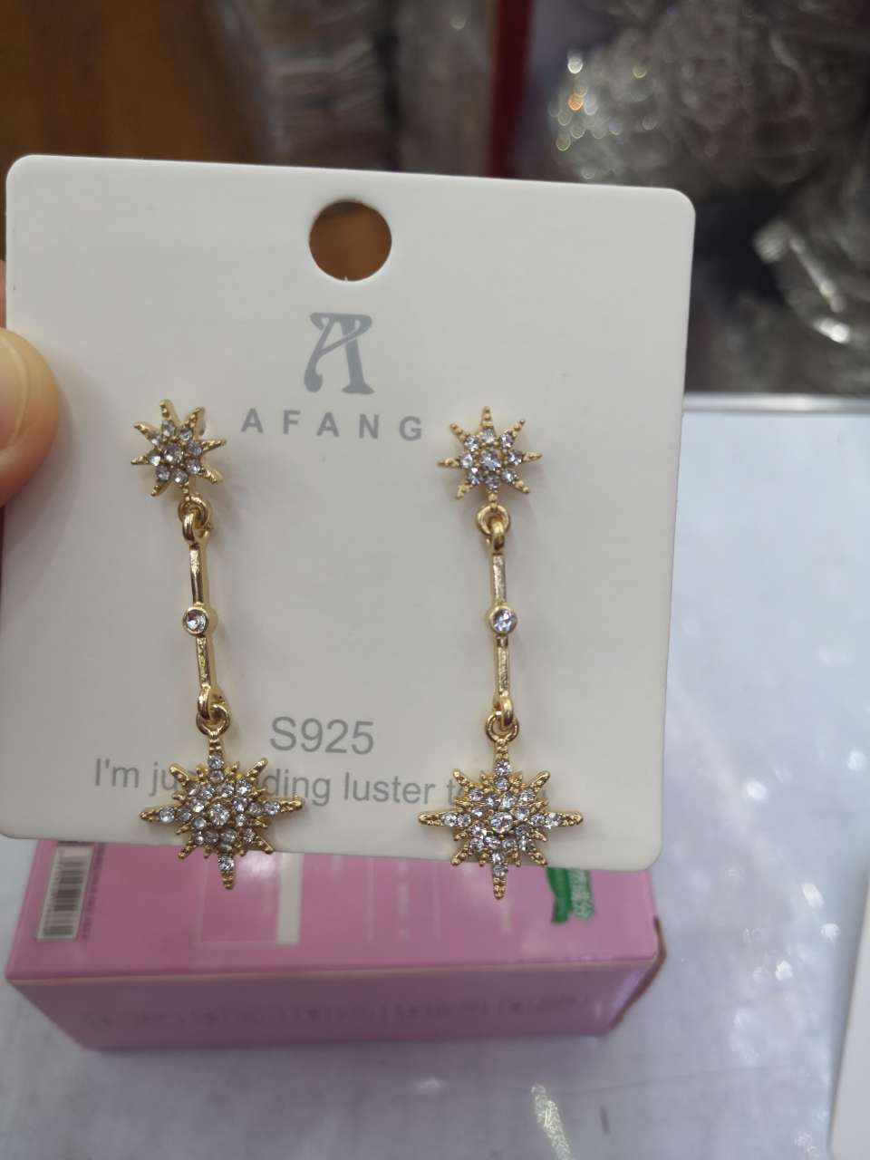 Earring 3 details Picture