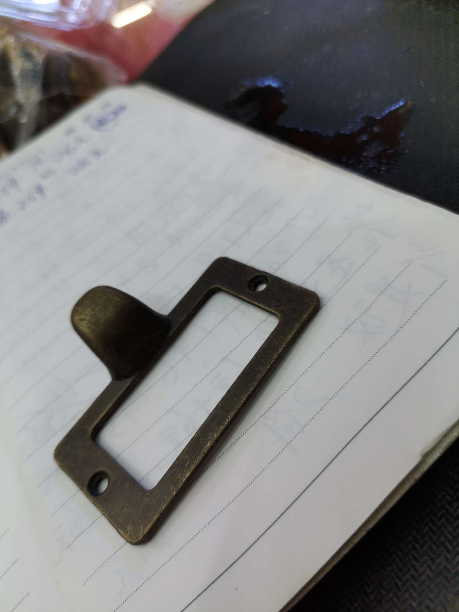 Handle piece clip out of foreign trade export thumbnail