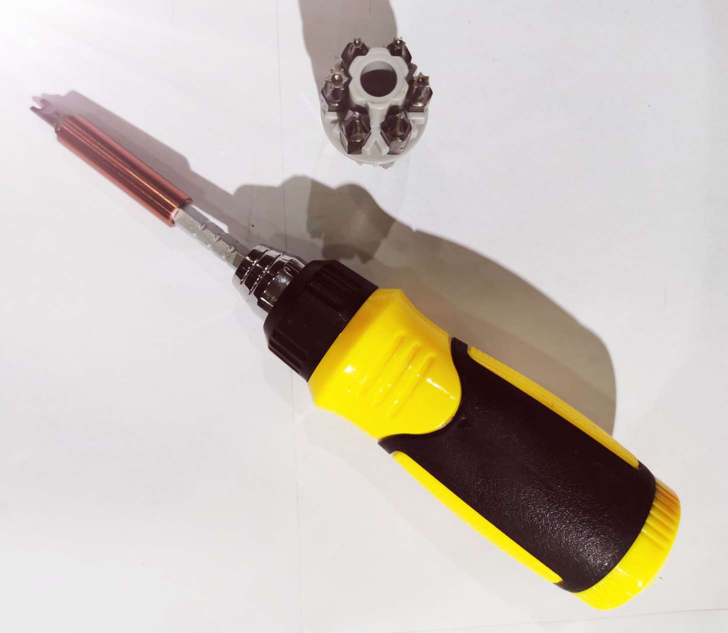Multifunctional screwdriver Specification image