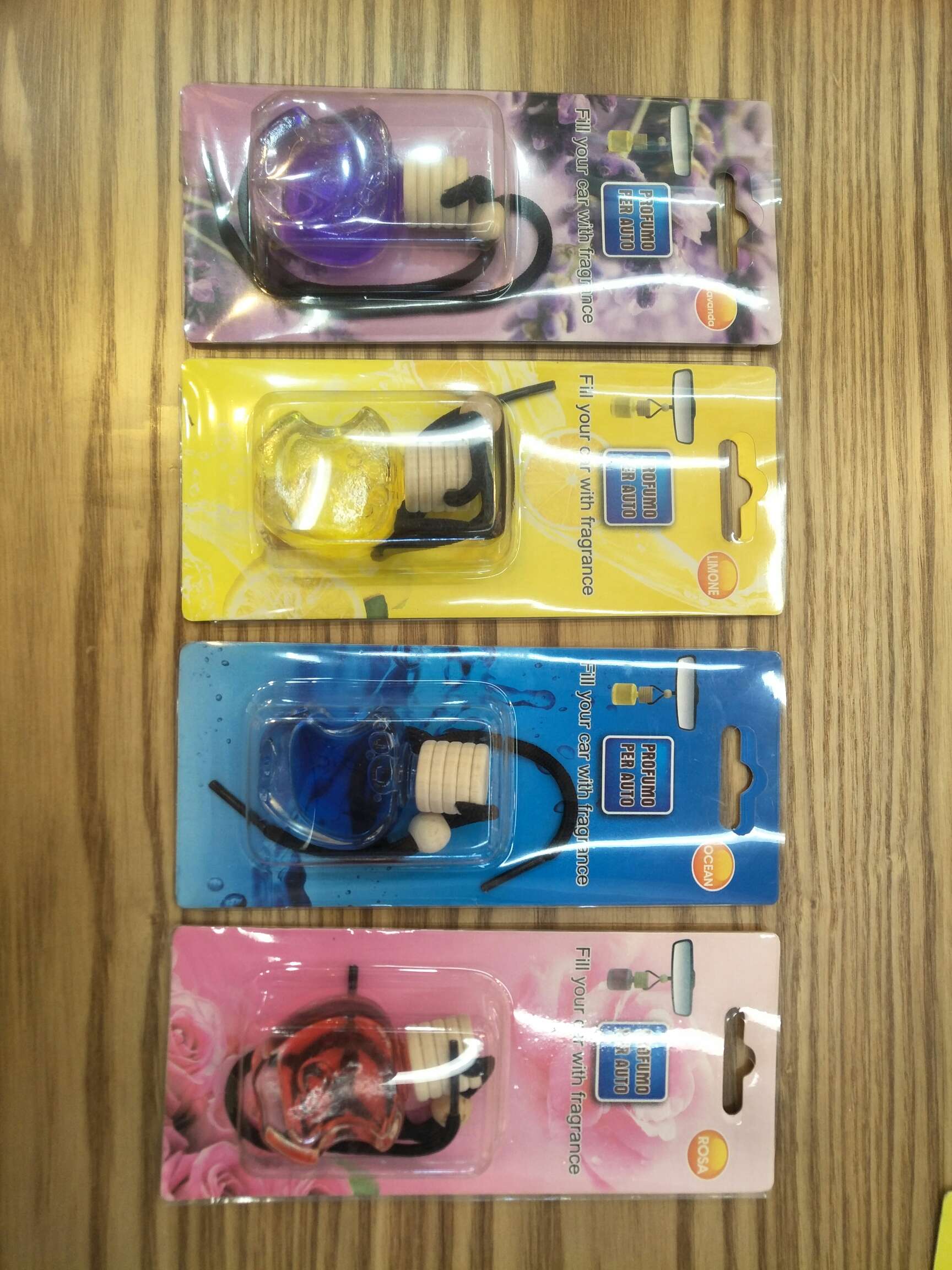 木头挂件香水细节图