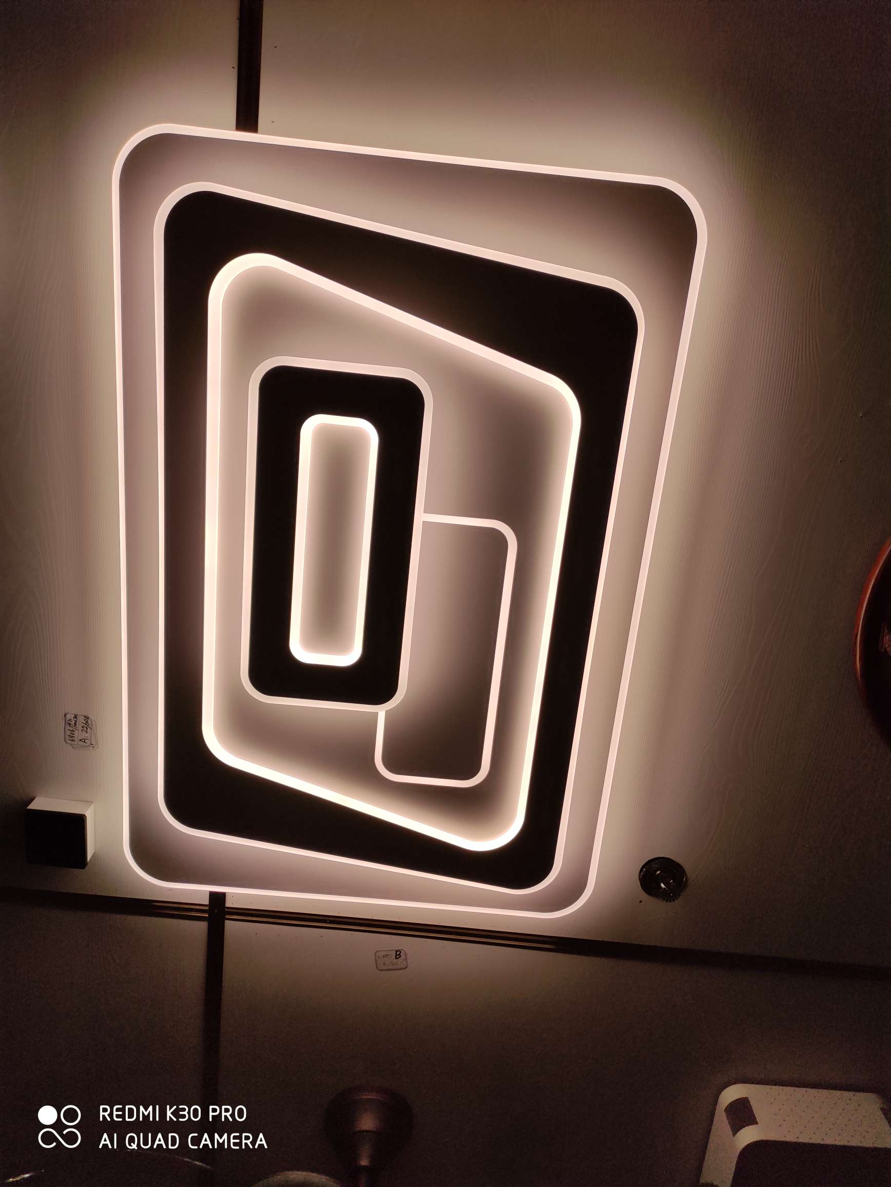 68O6 rectangular modern ceiling lamp with LED dual-color and remote control for stepless dimming
